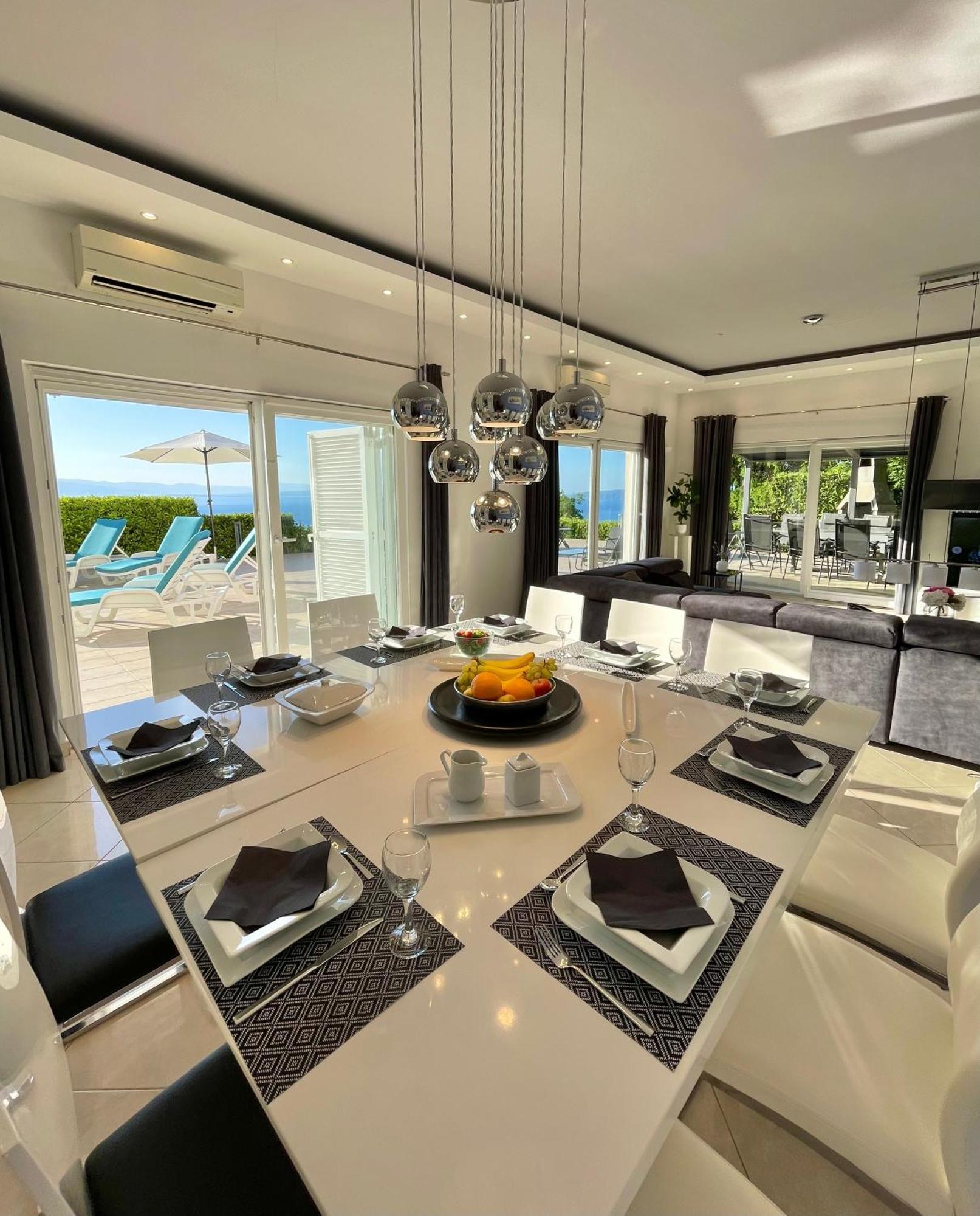 Luxury Villa Eternity - Marvelous Sea View - Box Spring Beds - Opatija-Poljane Ngoại thất bức ảnh