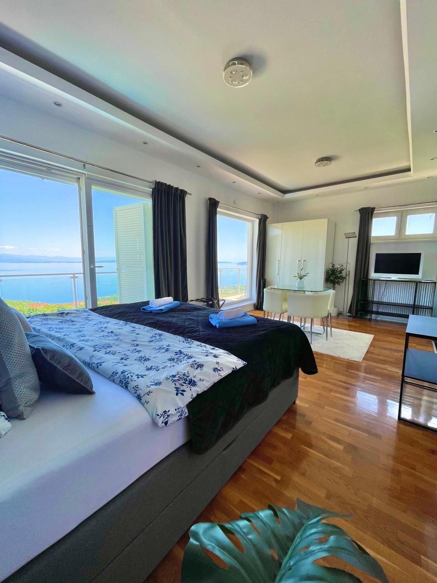 Luxury Villa Eternity - Marvelous Sea View - Box Spring Beds - Opatija-Poljane Ngoại thất bức ảnh